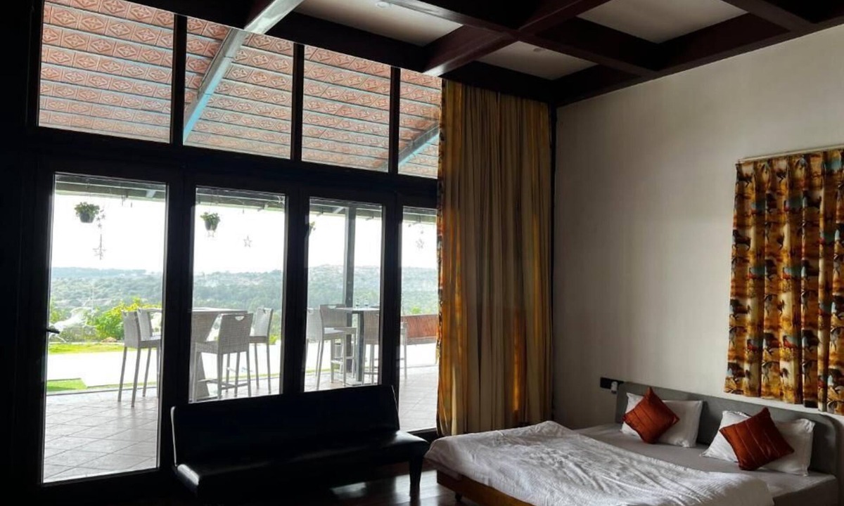 Hosur Hotel | Champions Ranch