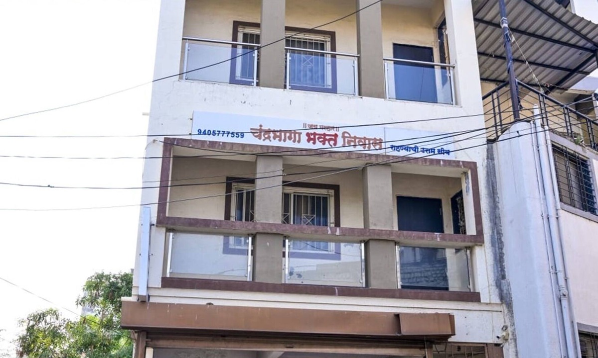 Jejuri Hotel | Chandrabhaga Bhakat Niwas- by Martandbhairav hospitality LLP