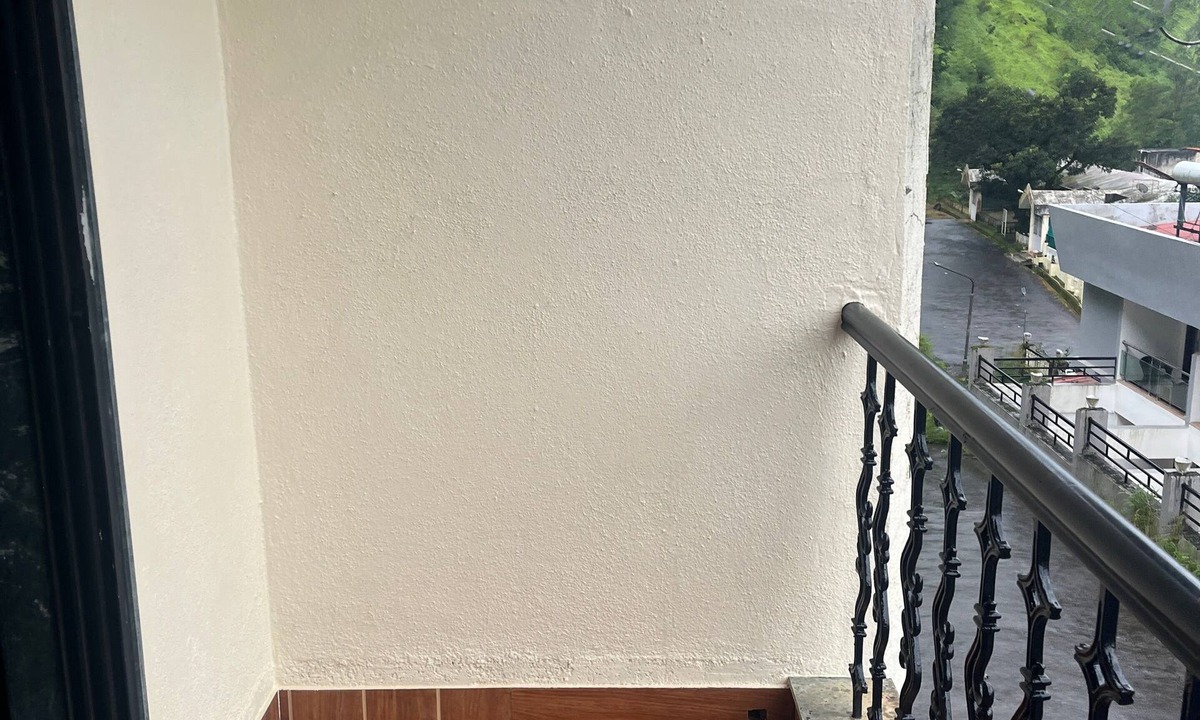 Panchgani Apartment | Charming 1-bedroom apartment in the heart of Ruighar