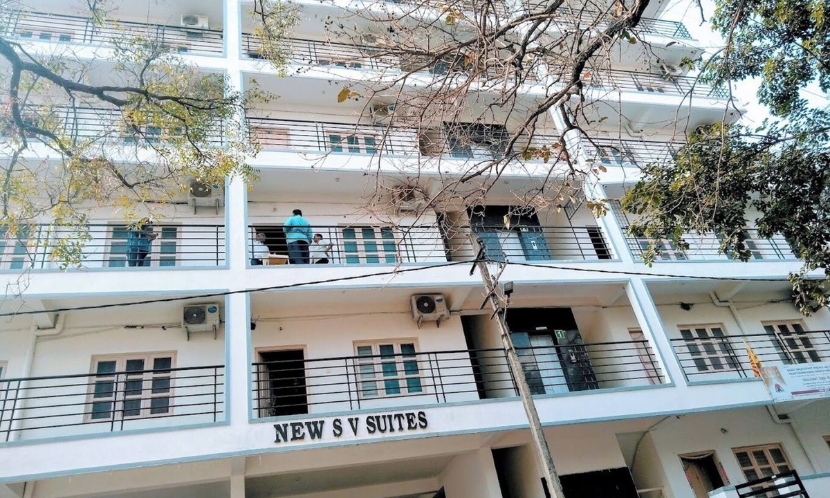 Yelahanka House | Charming 2-bedroom hotel with WiFi, AC in vibrant Bangalore
