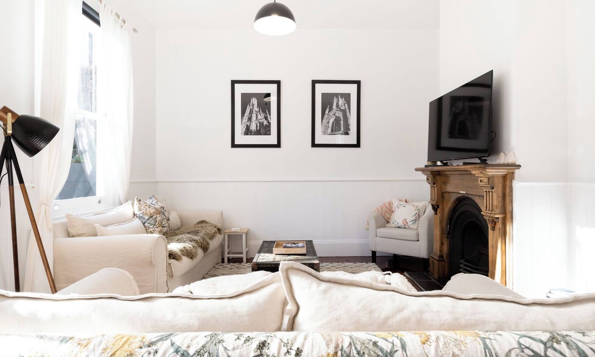 Launceston CBD House | Charming Cottage in a Great Location