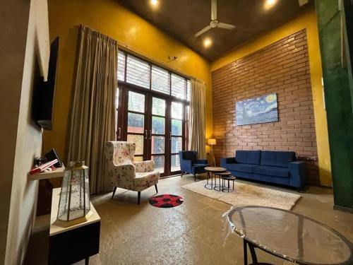 Bengaluru Apartment | Charming & Elegant 4BHK Villa