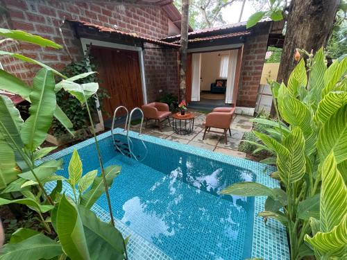 Candolim Villa | Cheerful 2-Bedroom Villa with Private Plunge Pool, Candolim, Goa