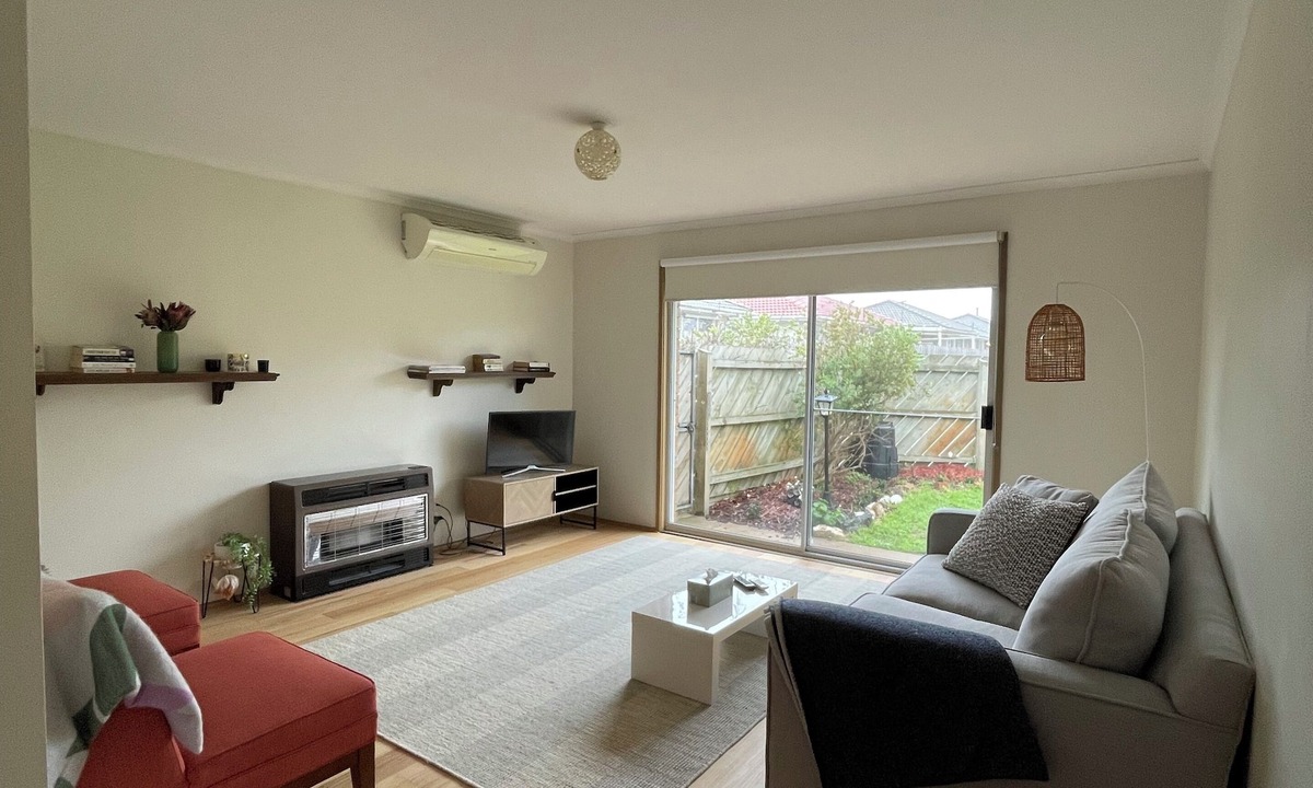 Bonbeach Villa | Chelsea Beach Classic nn(250ms walk to the beach, shops and transport)
