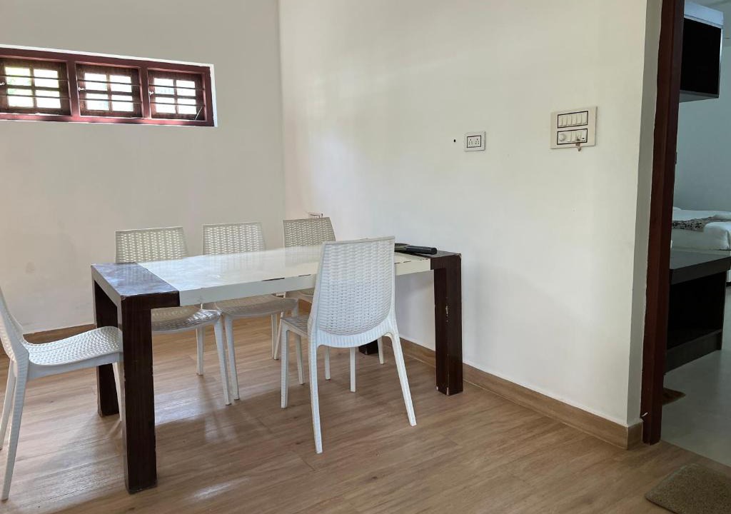 Kuzhuppilly Hotel | Cherai natural beach resort