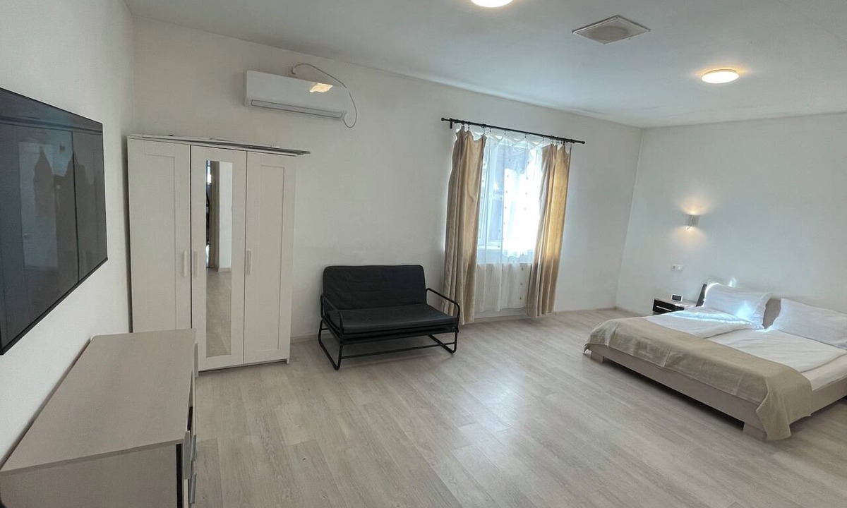 Deva Apartment | Chill House Deva Studio C