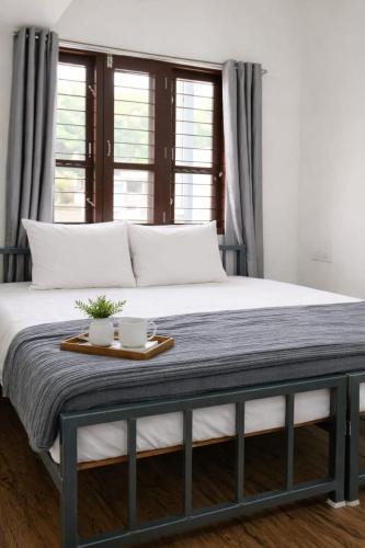 Chikkamagaluru House | Chiraanya Service Apartment,AC & Non-AC