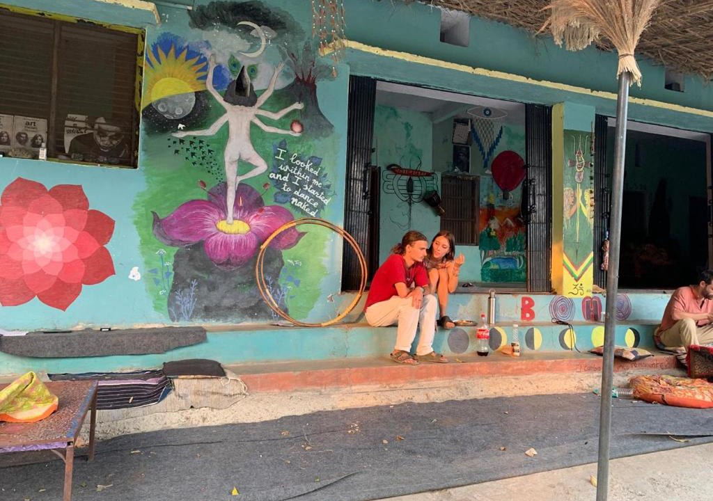 Sirala Hostel | Clan BoHo - WiFi enabled mountain stay with nourishing farm to table meals
