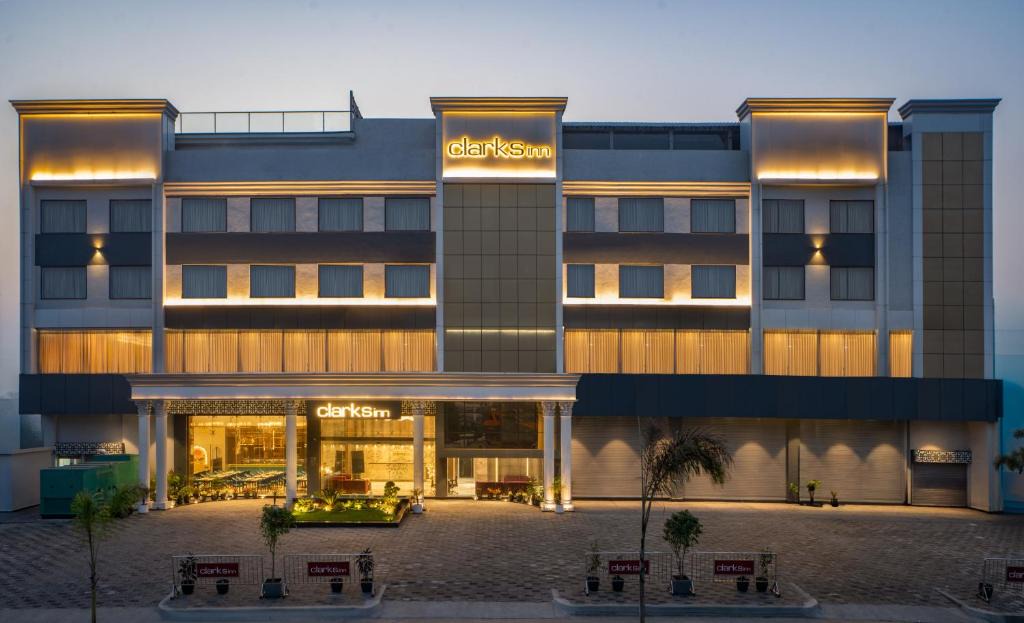 Chas Hotel | Clarks Inn Bokaro