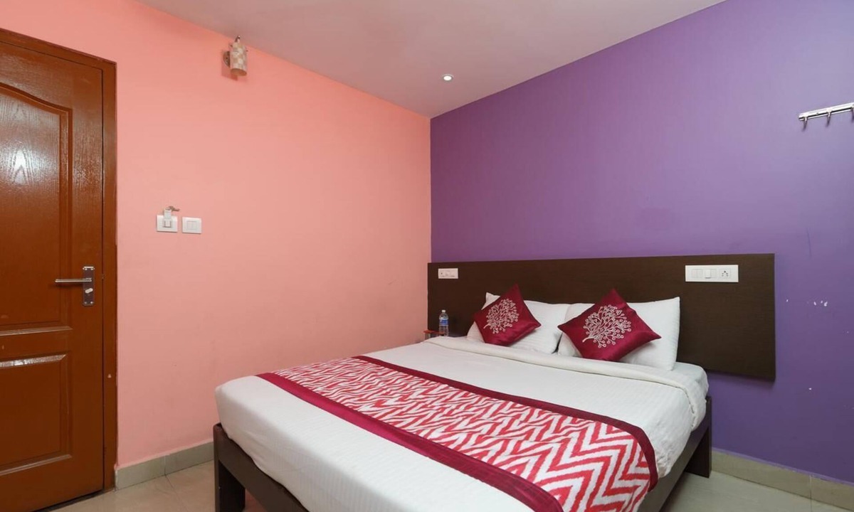 Tirupati Hotel | Classic Cozy Stay, Tirupati