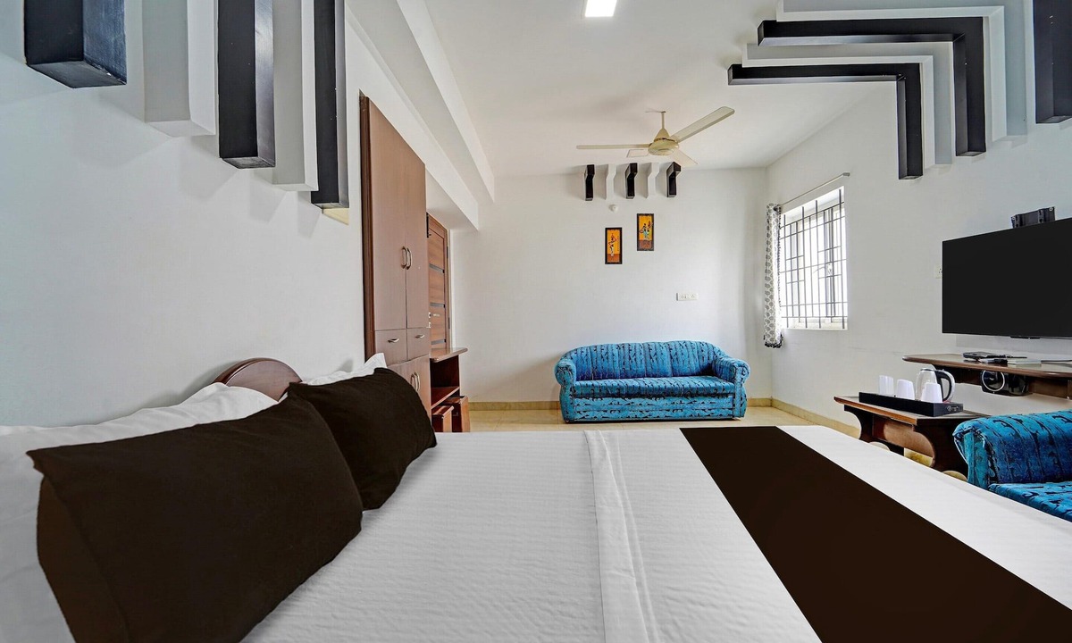 Dindigul House | Classic G K Building