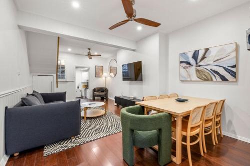 Darling Harbour Apartment | Classic Heritage Terrace Near Fish Market