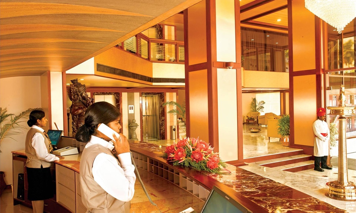 Thampanoor Hotel | Classic Sarovar Portico Thiruvananthapuram