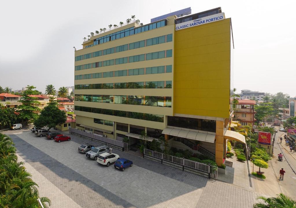 Thampanoor Hotel | Classic Sarovar Portico Trivandrum