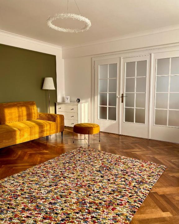 Brasov Apartment | Cloos - Elegant Residence with Panoramic View