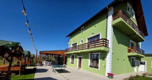 Vanatori Bed & Breakfast | Colț de Rai