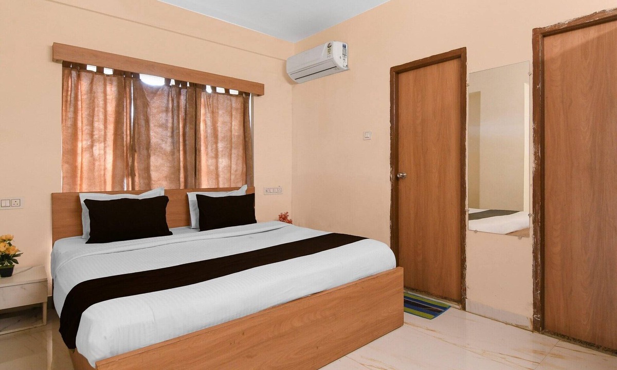 New Town House | Collection O Biswa Bangla Convention Centre