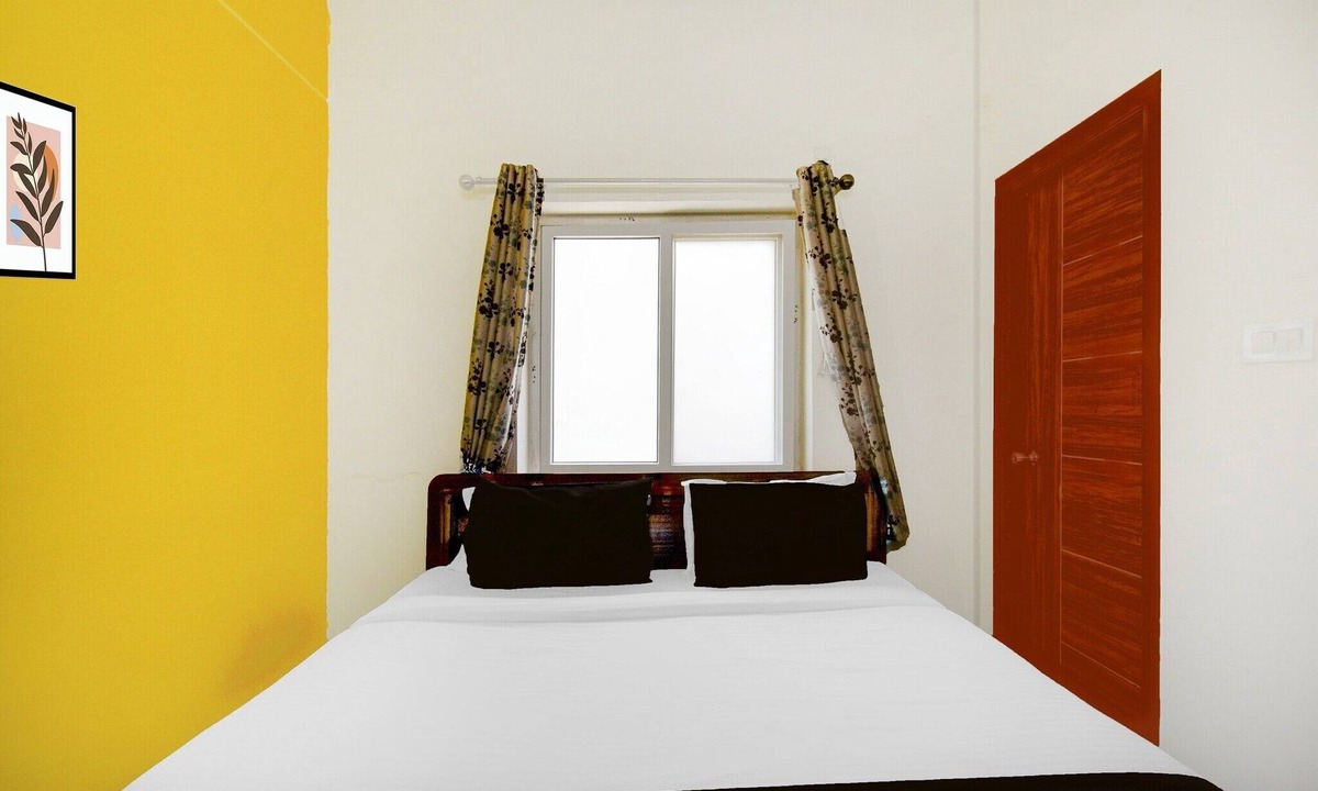 Gachibowli House | Collection O DLF CyberCity Hyderabad