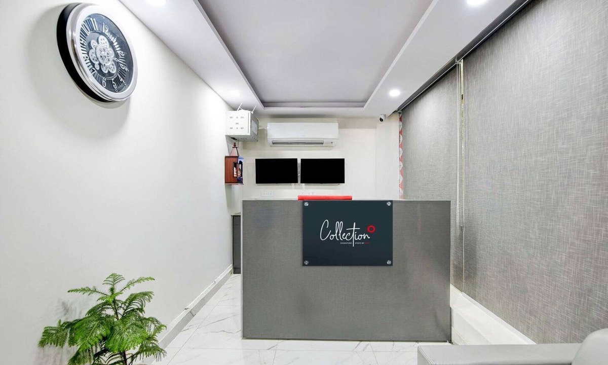 Faridabad House | Collection O Hotel Evergreen