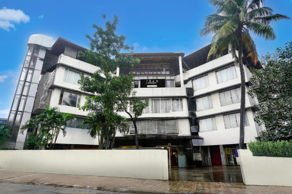 Nilje Gaon Hotel | Collection O Lodha Experia Mall Dombiwali Formerly RR Suites