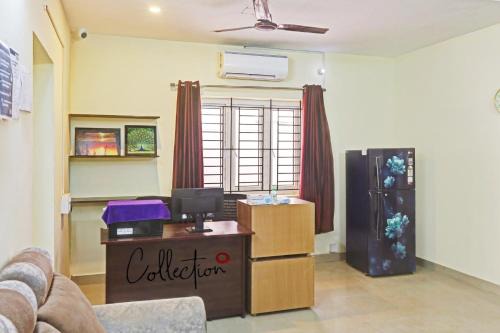 Perumbakkam Hotel | Collection O Orchid Residency Medavakkam