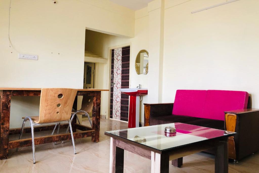 Chikkaballapur Hotel | Collection O V K Lodge