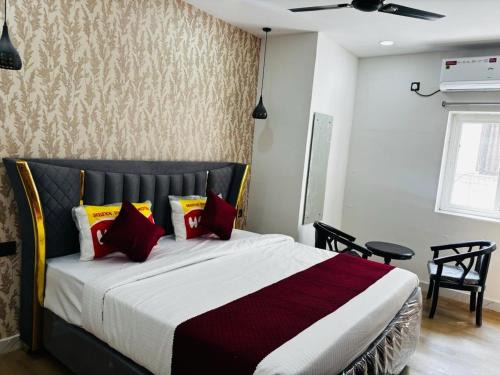 Nellore Hotel | Collection O Vedayapalem Railway Station Formerly Grand Luxury Rooms