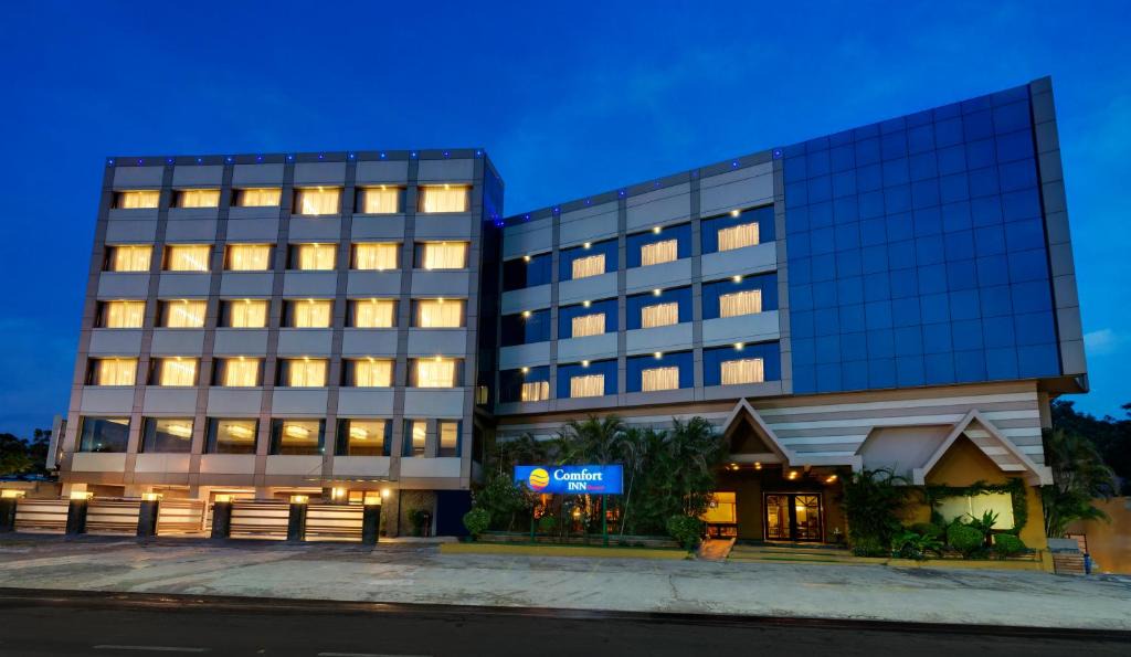 Ahmedabad Hotel | Comfort Inn Sunset