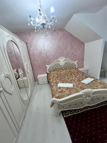 Floresti Apartment | Comfy condo Floresti
