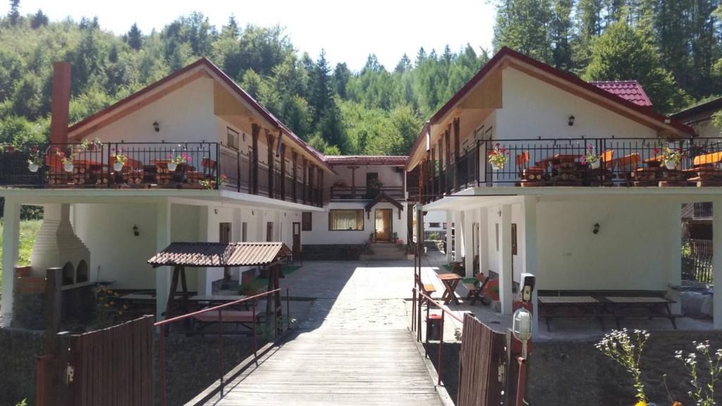 Cartisoara Resort | Complex Cazare Balea Transfagarasan