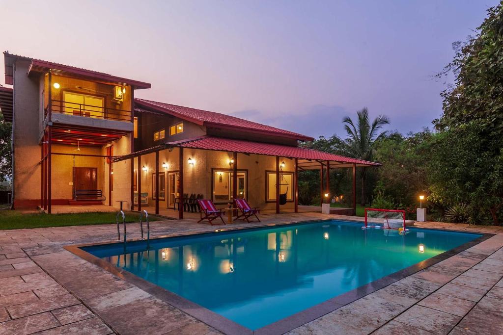 Karjat Villa | Corfu & Crete by StayVista - Mountain-view villa with Pool and Activities