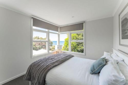 Montello Apartment | Cosy Unit With a Sea View