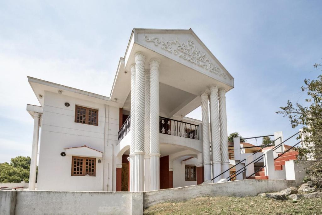 Kandal House | Cottage with Wi-Fi in Ooty, by GuestHouser 42943