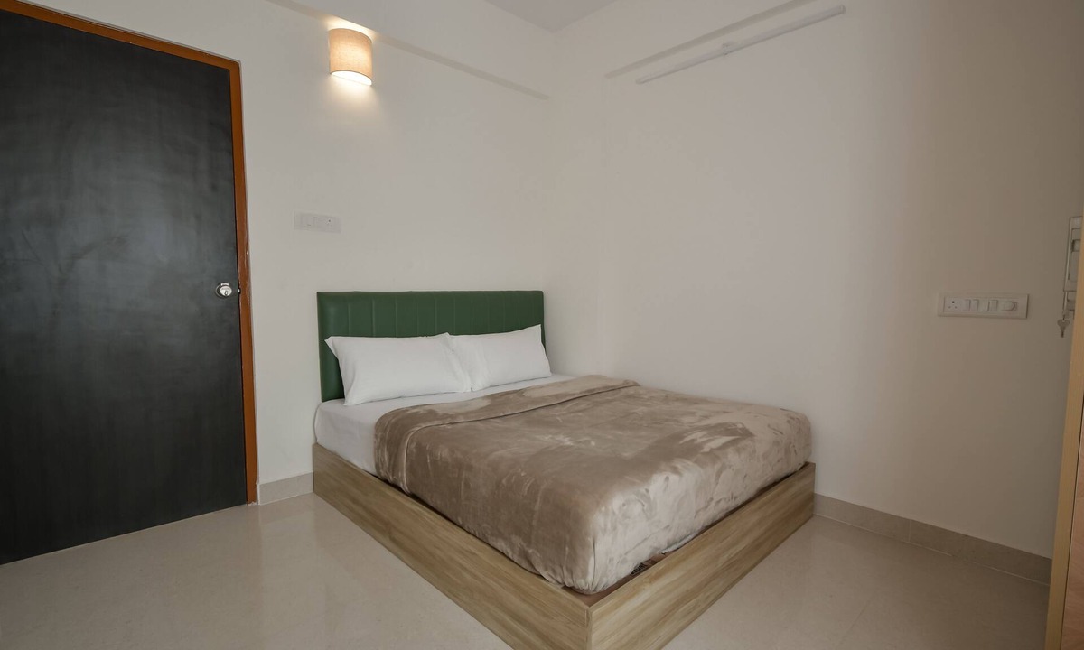 Whitefield Apartment | Cozy 1-bedroom apartment in charming Bengaluru with WiFi, AC