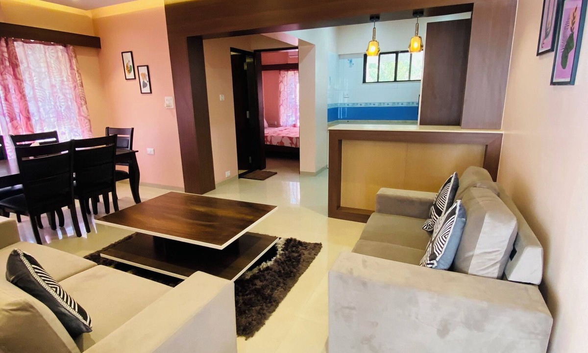 Kalyani Nagar Apartment | Cozy 1-bedroom w/WiFi & AC in lovely Pune, perfect to relax & rejuvenate