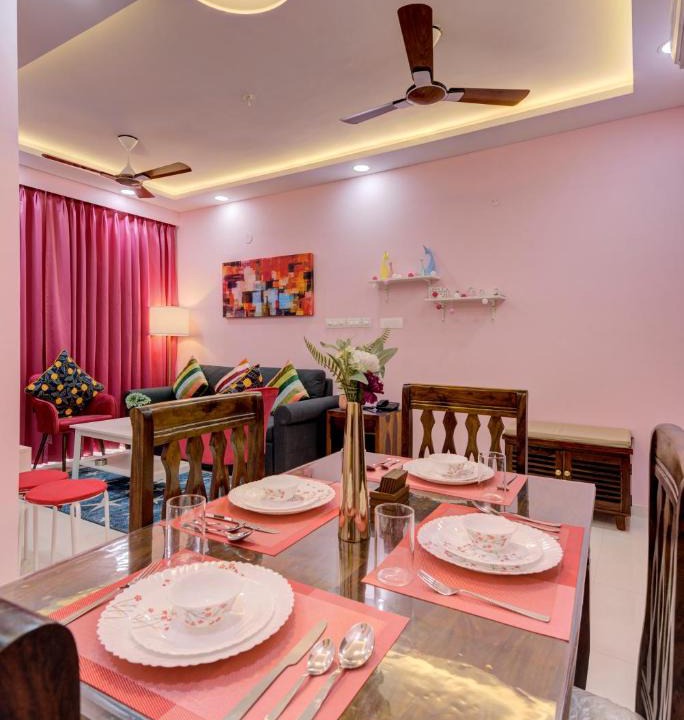 Chicalim Apartment | Cozy 2BHK 4km from GOI airport - 15 min to Cansaulim Beach South Goa - Swimming pool access