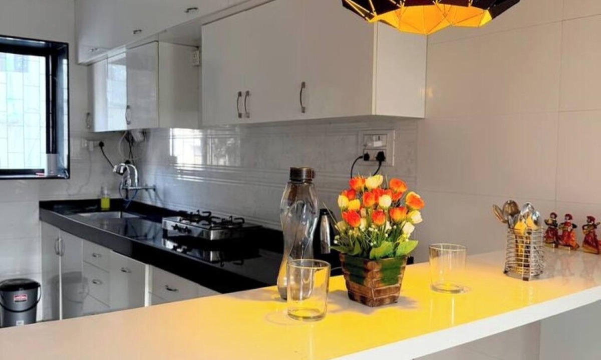 Koregaon Park Apartment | Cozy 2bhk Fully Furnished House