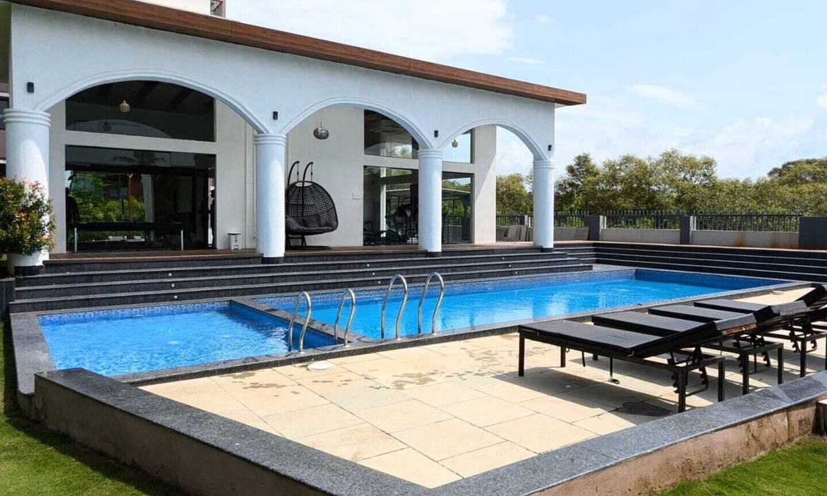 Gauravaddo Apartment | Cozy apartment with AC, dedicated Parking, fitness room. Blazing-fast Wi-Finn