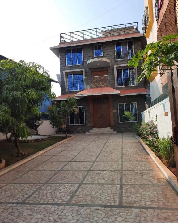 Alibaug House | Crystal beach house