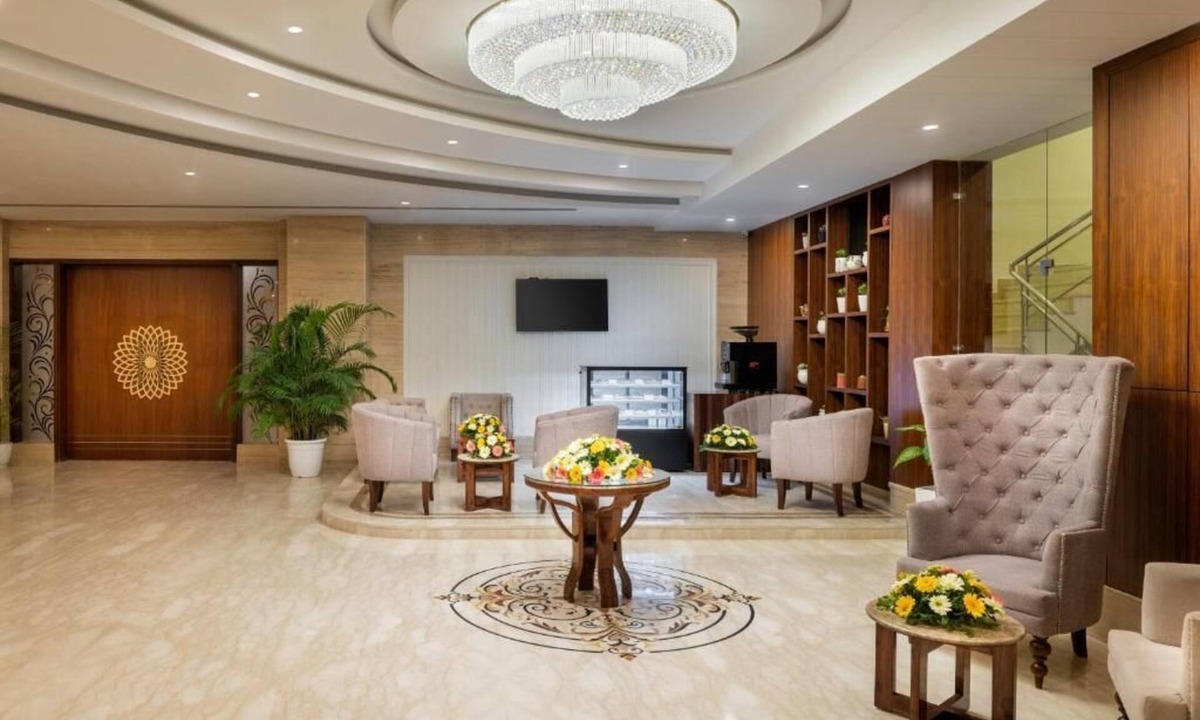 Dehradun Hotel | Cygnett Inn Paras