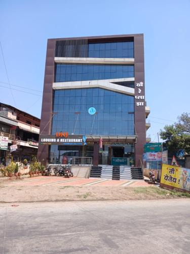 Kagal Hotel | D N J Lodging & Restaurant, Mudhal Titta, Admapur