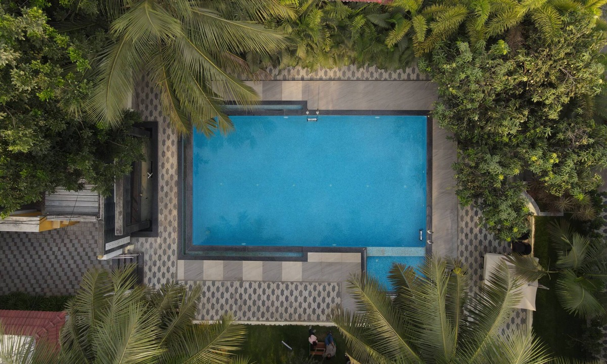 Erode Hotel | D'WAYFARER INN Resort