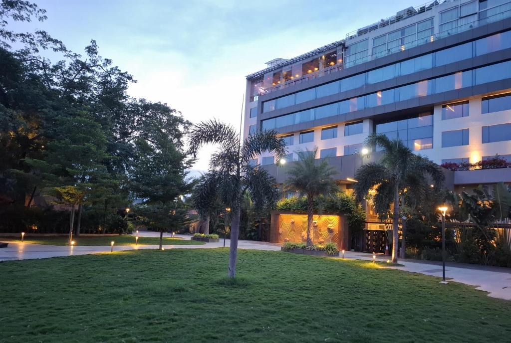 Jubilee Hills Hotel | Daspalla Hyderabad