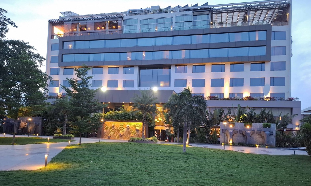 Jubilee Hills Hotel | Daspalla Hyderabad