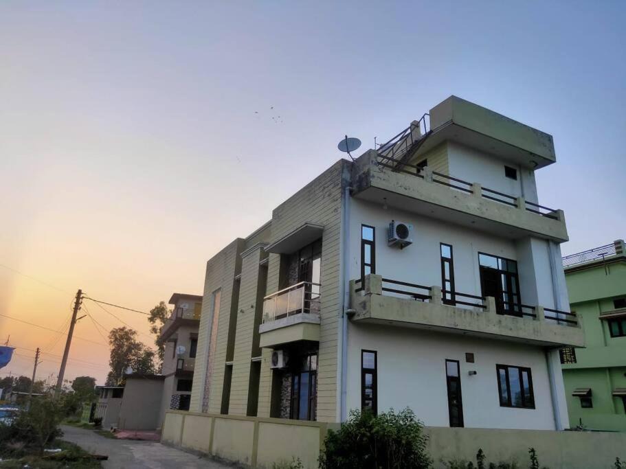 Dehradun Apartment | DDN-3BHK King Size Villa Near Airport Dehradoon