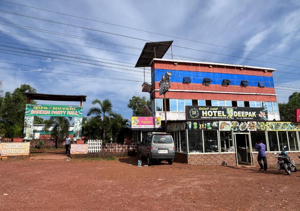 Murudeshwara Hotel | Deepak Hotel
