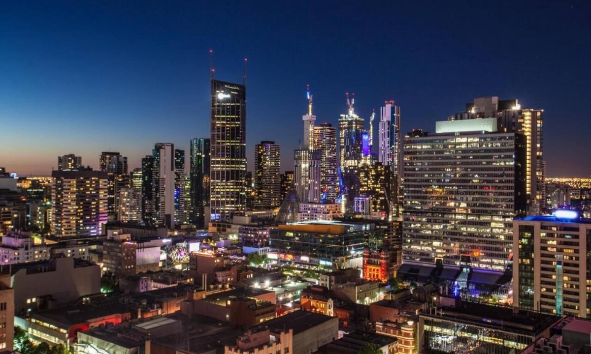 West Melbourne Apartment | Deluxe 2 Bedroom Apartment at Rosslyn Street Melbourne
