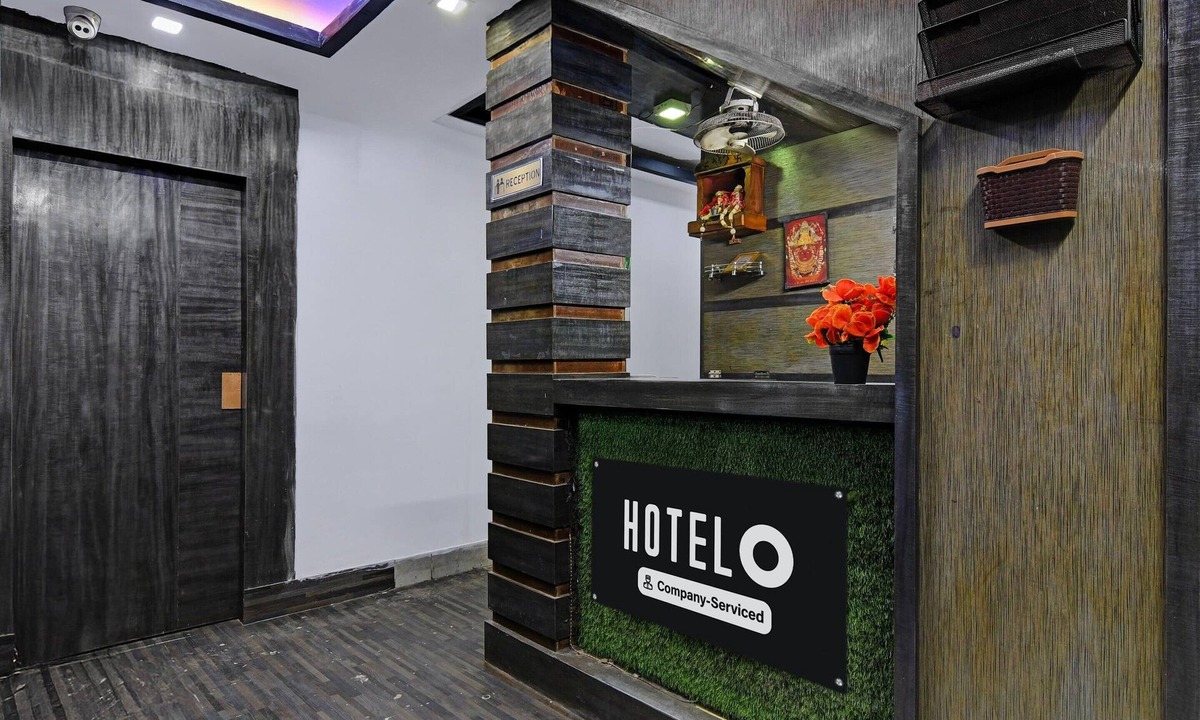 Kolkata House | Deluxe Babu Lal Soni Guest House