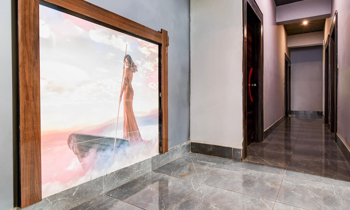 Bhubaneshwar House | Deluxe Chandrasekharpur