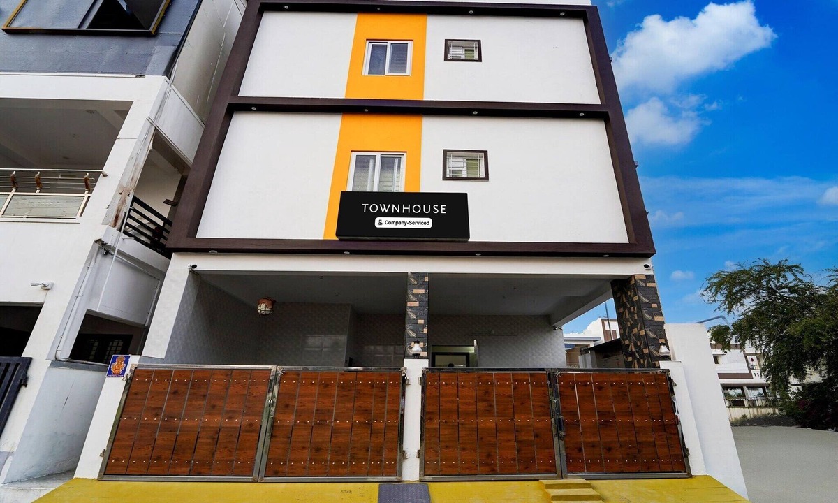 Peelamedu House | DeluxeM K Elegance Inn